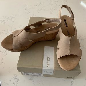 Clark’s wedge sandal